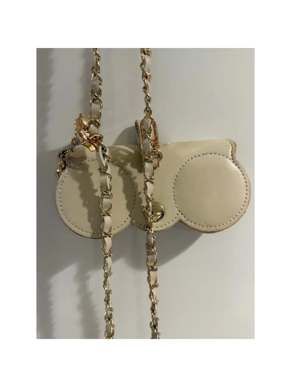 Custype quilted cream iPhone 15 pro Max Crossbody Case w sunglass case NWOT